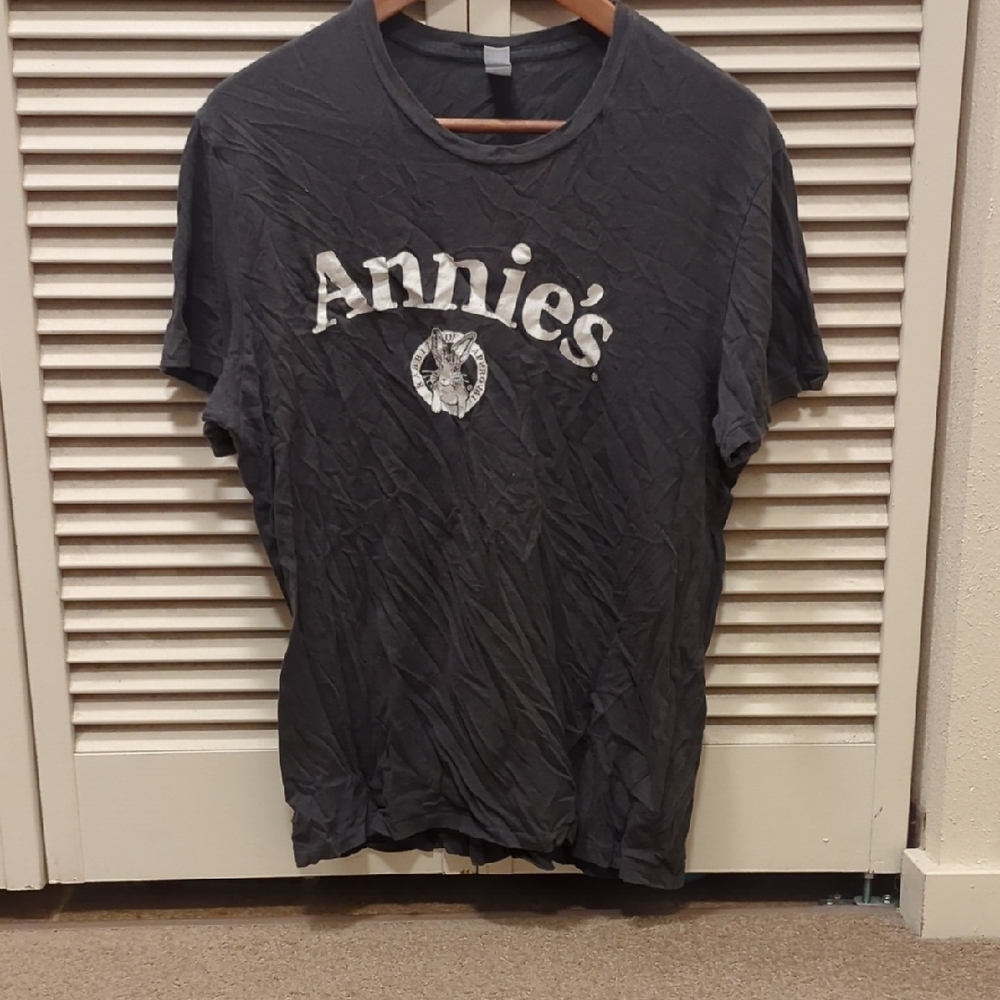 Annie's Black Graphic T-Shirt